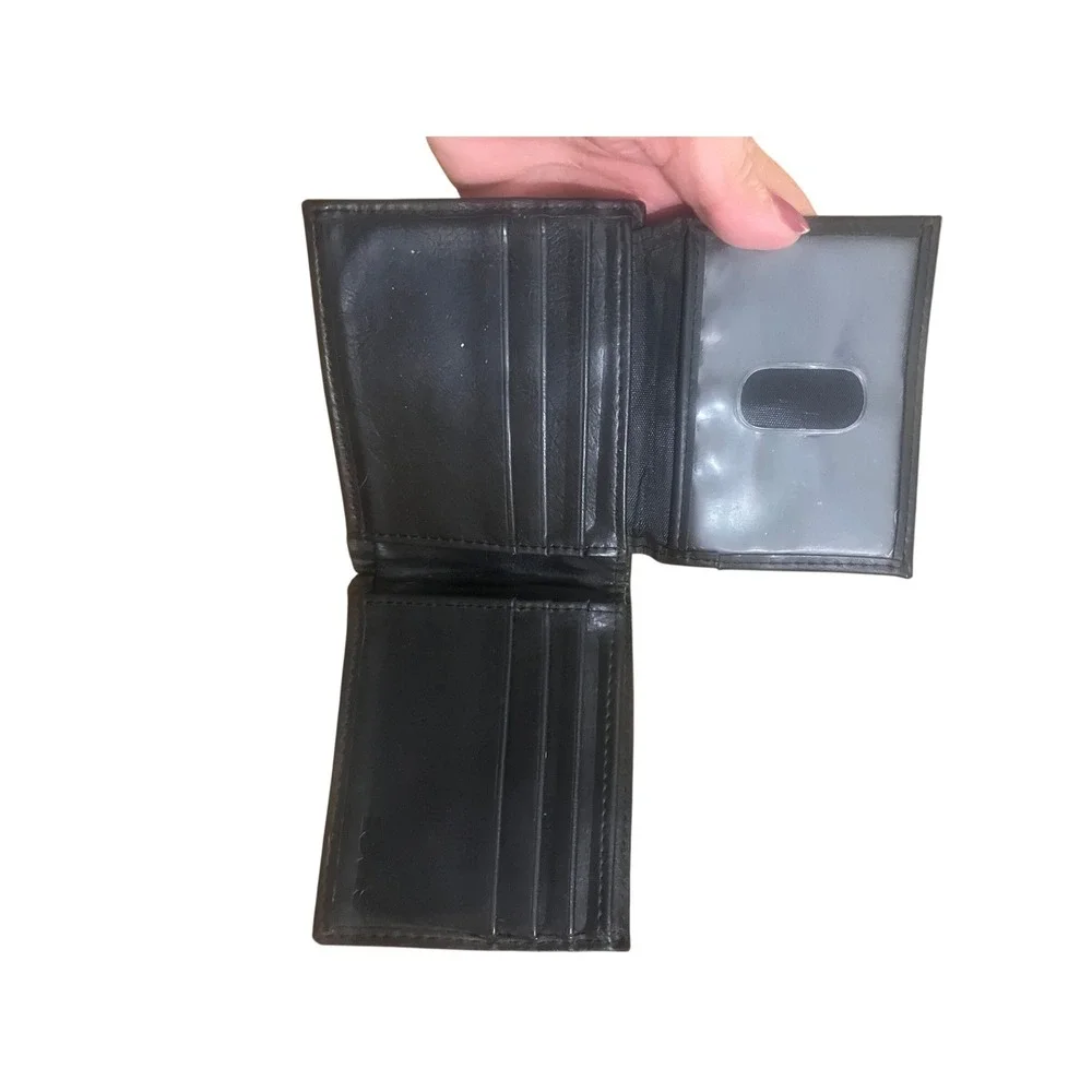Levis Mens Black Leather‎ Trifold Wallet Embossed Logo ID Window Classic